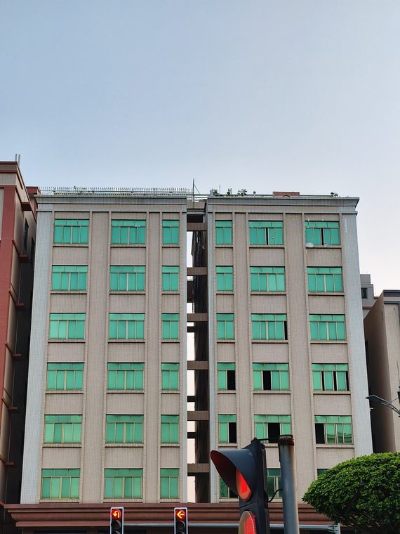 大窗城市景观房